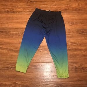 WORK OUT CAPRI TIGHTS